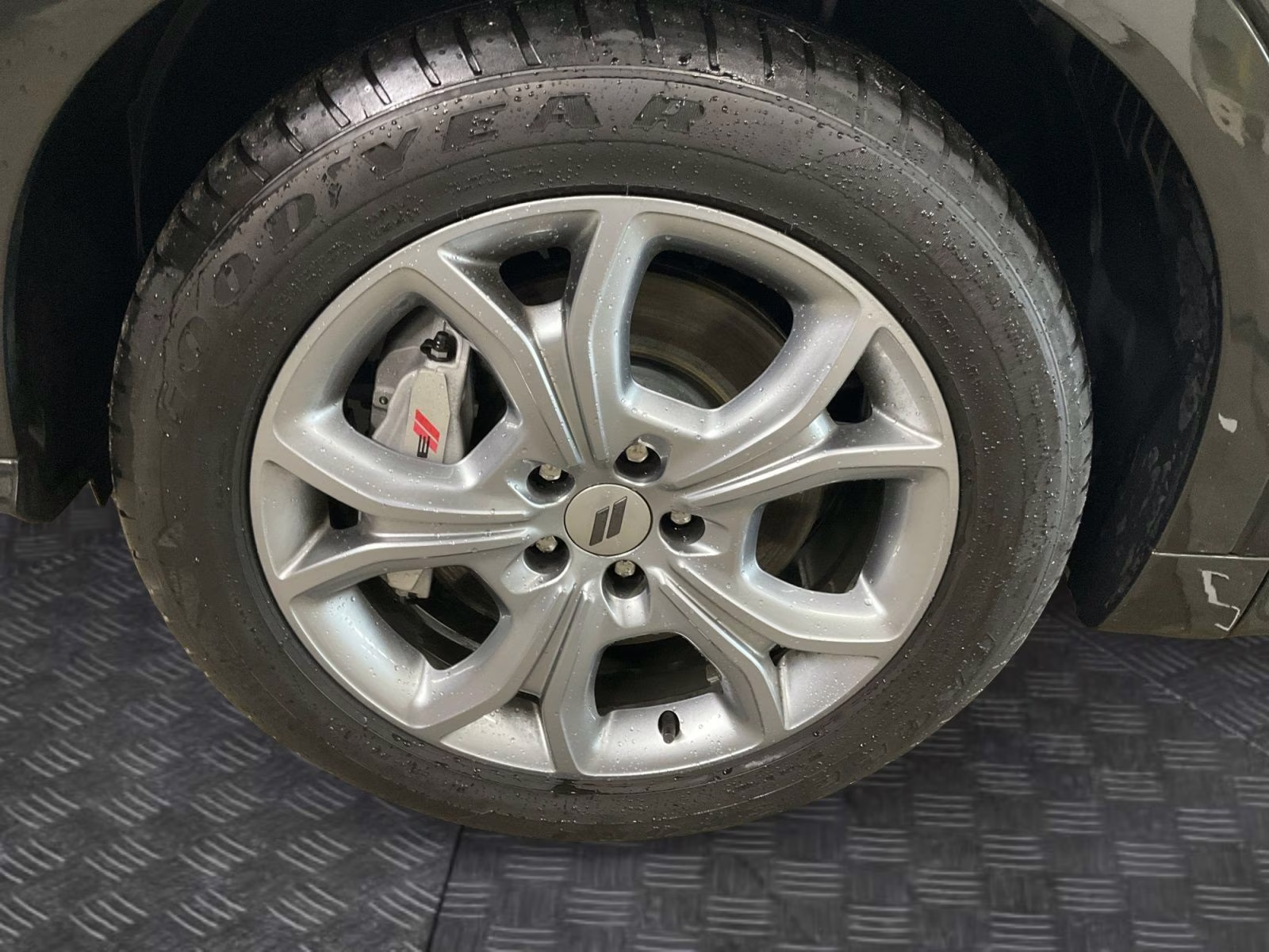 2024 8 Ball Dodge Hornet R/T AWD SUV