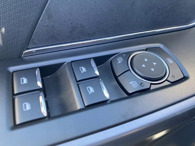 2025 Agate Black Metallic Ford F-150 XLT 4X4 Truck