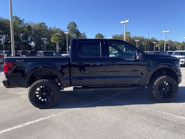 2025 Agate Black Metallic Ford F-150 XLT 4X4 Truck