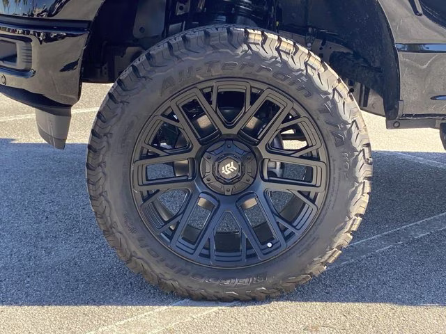 2025 Agate Black Metallic Ford F-150 XLT 4X4 Truck