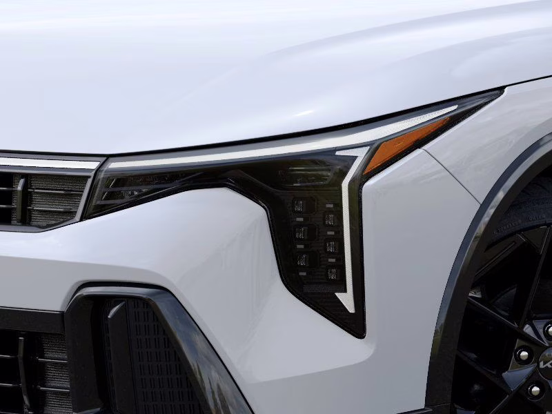 2026 Snow White Pearl Kia K4 GT-Line Turbo FWD Sedan