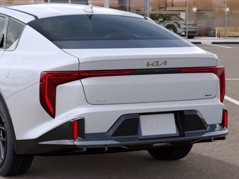 2026 Snow White Pearl Kia K4 GT-Line Turbo FWD Sedan