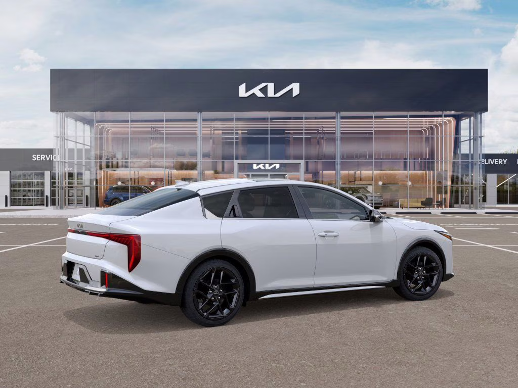 2026 Snow White Pearl Kia K4 GT-Line Turbo FWD Sedan