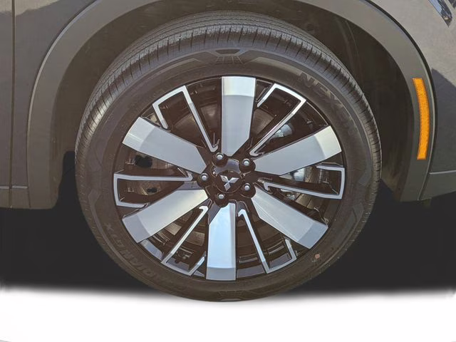 2026 Cosmic Blue Metallic Mitsubishi Outlander SE FWD SUV