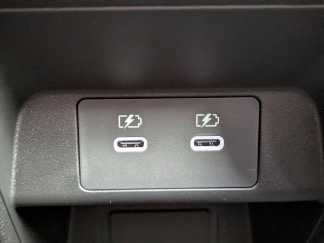 2026 Cosmic Blue Metallic Mitsubishi Outlander SE FWD SUV