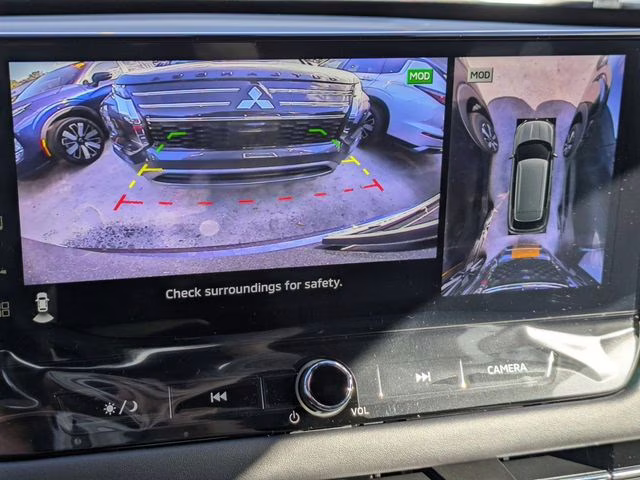 2026 Cosmic Blue Metallic Mitsubishi Outlander SE FWD SUV