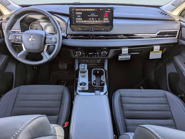 2026 Black Diamond Mitsubishi Outlander SE FWD SUV