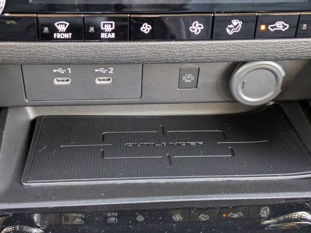 2026 Black Diamond Mitsubishi Outlander SE FWD SUV