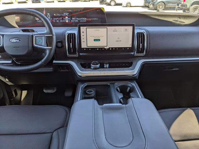 2026 Star White Metallic Tri-Coat Ford Expedition Max Platinum 4X4 SUV