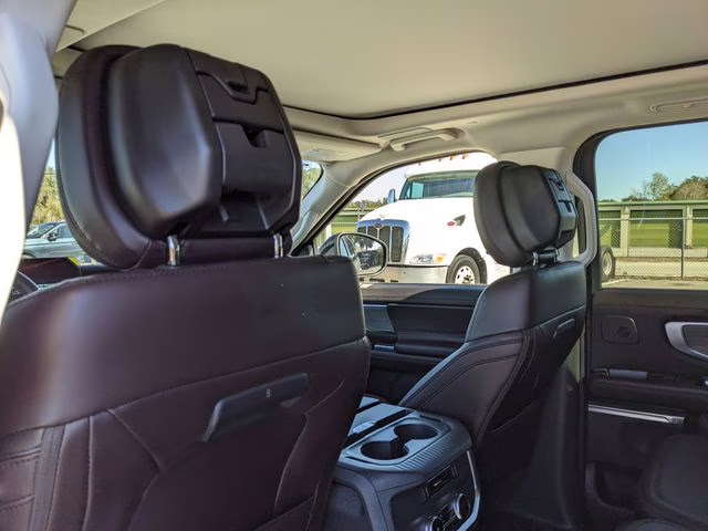 2026 Star White Metallic Tri-Coat Ford Expedition Max Platinum 4X4 SUV