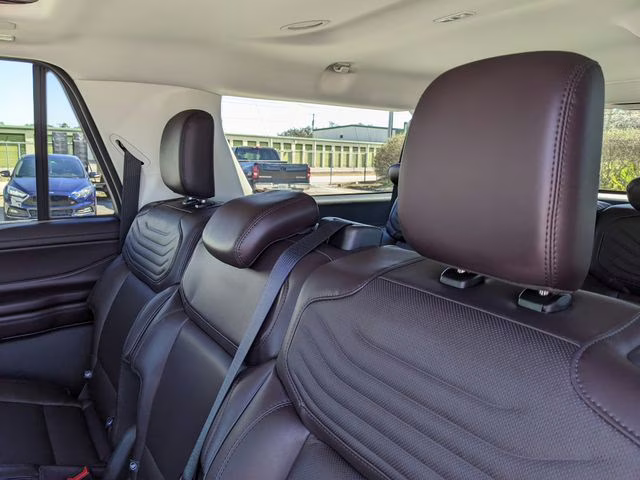 2026 Star White Metallic Tri-Coat Ford Expedition Max Platinum 4X4 SUV