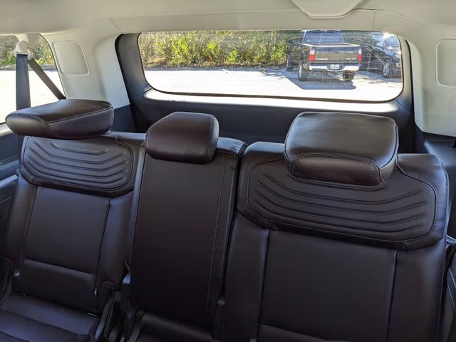 2026 Star White Metallic Tri-Coat Ford Expedition Max Platinum 4X4 SUV