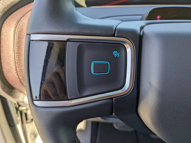 2026 Star White Metallic Tri-Coat Ford Expedition Max Platinum 4X4 SUV