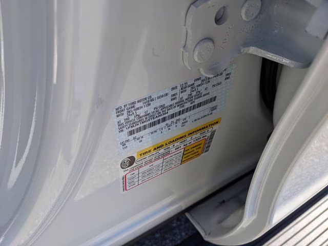 2026 Star White Metallic Tri-Coat Ford Expedition Max Platinum 4X4 SUV