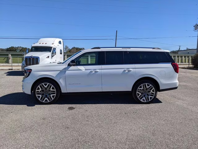 2026 Star White Metallic Tri-Coat Ford Expedition Max Platinum 4X4 SUV