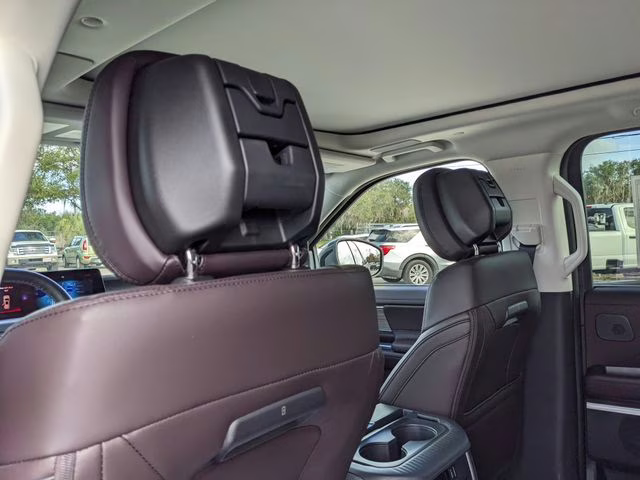 2026 Star White Metallic Tri-Coat Ford Expedition Max Platinum 4X4 SUV