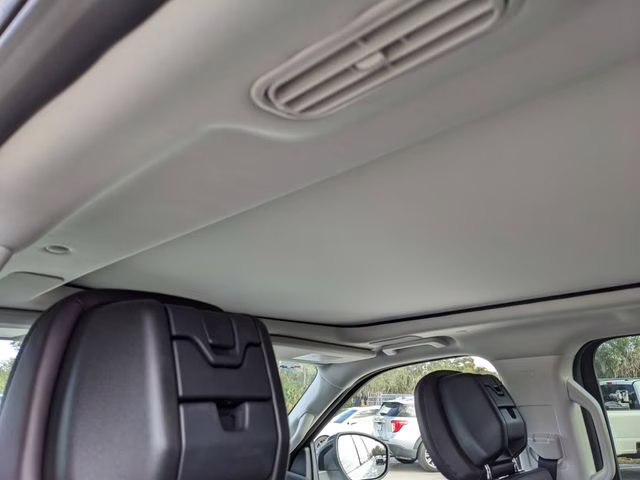 2026 Star White Metallic Tri-Coat Ford Expedition Max Platinum 4X4 SUV