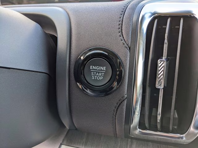 2026 Star White Metallic Tri-Coat Ford Expedition Max Platinum 4X4 SUV