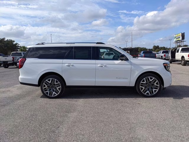 2026 Star White Metallic Tri-Coat Ford Expedition Max Platinum 4X4 SUV