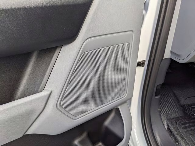 2026 Oxford White Ford Super Duty F-250 SRW XL 4X4 Truck