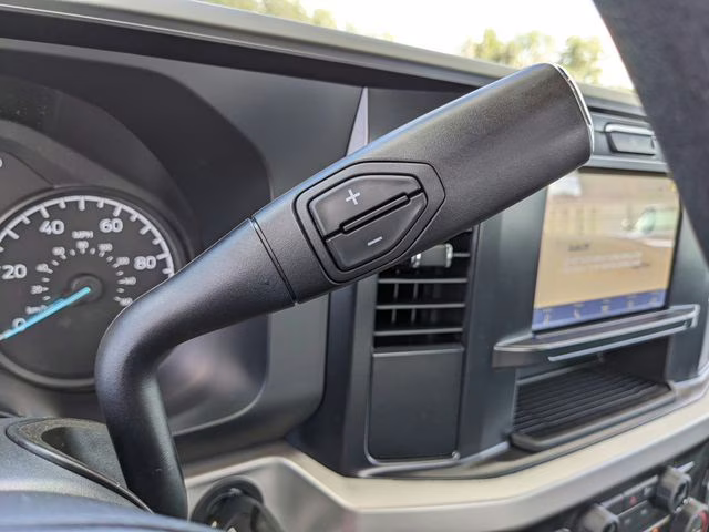 2026 Oxford White Ford Super Duty F-250 SRW XL 4X4 Truck