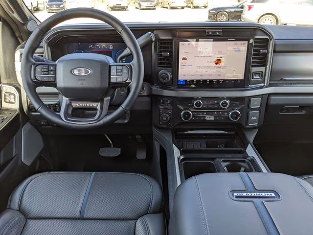 2026 Star White Metallic Tri-Coat Ford Super Duty F-350 SRW Platinum 4X4 Truck