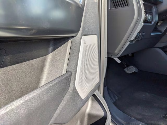 2026 Star White Metallic Tri-Coat Ford Super Duty F-350 SRW Platinum 4X4 Truck