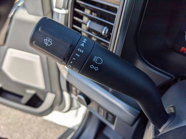 2026 Star White Metallic Tri-Coat Ford Super Duty F-350 SRW Platinum 4X4 Truck