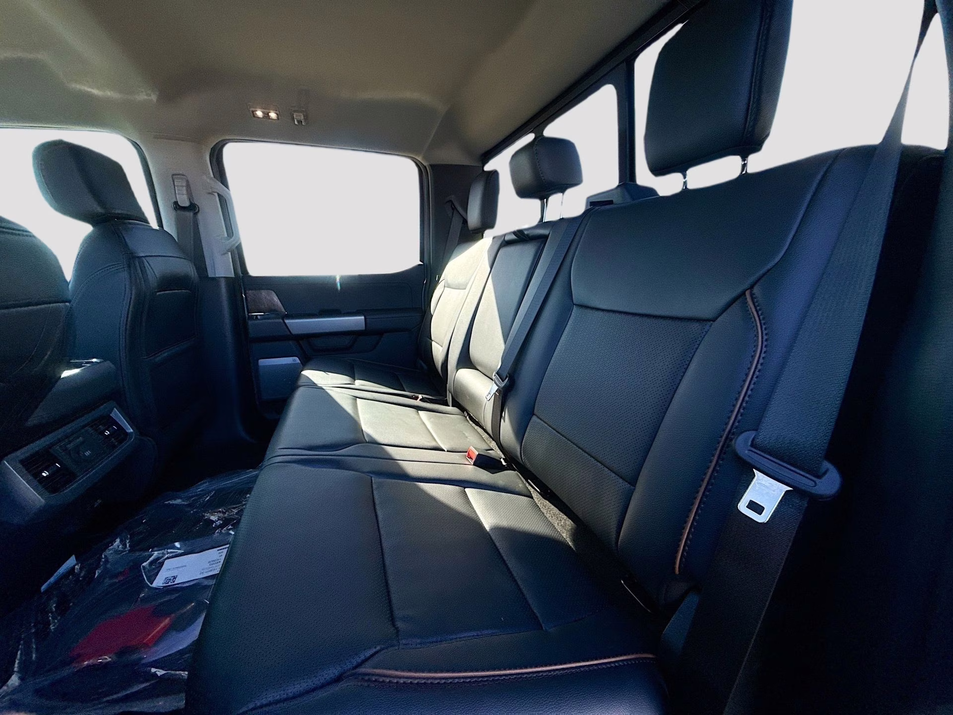 2026 Glacier Gray Metallic Tri-Coat Ford Super Duty F-250 SRW Lariat 4X4 Truck