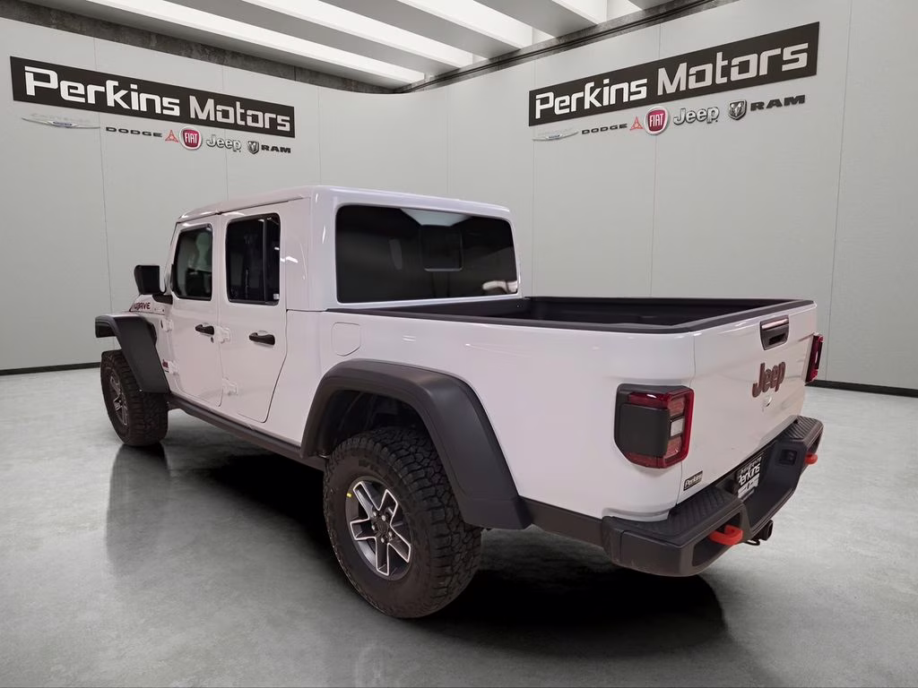 2026 bright white clearcoat Jeep Gladiator Mojave 4X4 Truck