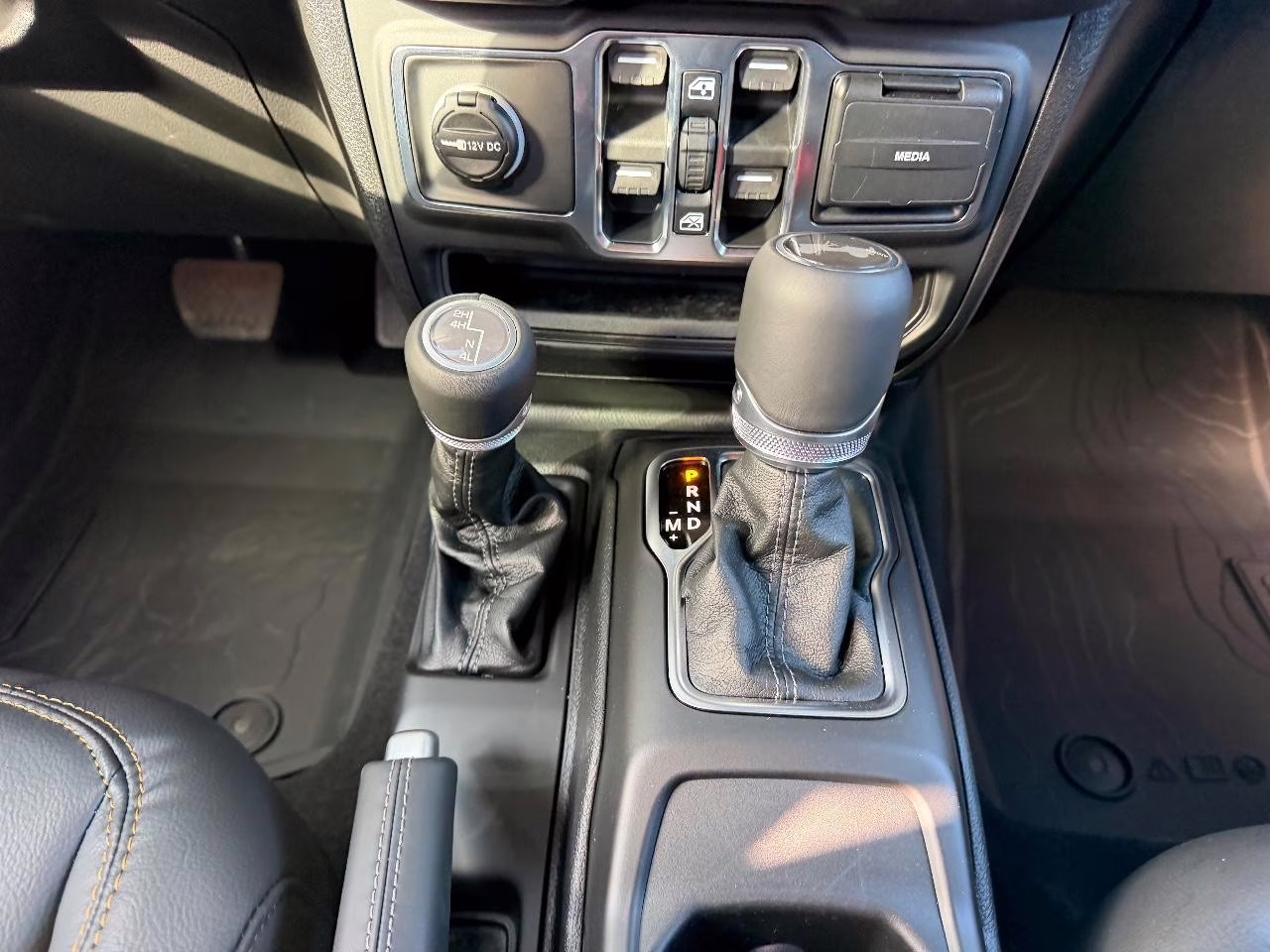 2026 Anvil Clearcoat Jeep Wrangler Sahara 4X4 SUV