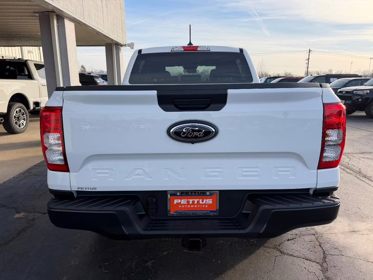 2025 Oxford White Ford Ranger XL 4X4 Truck