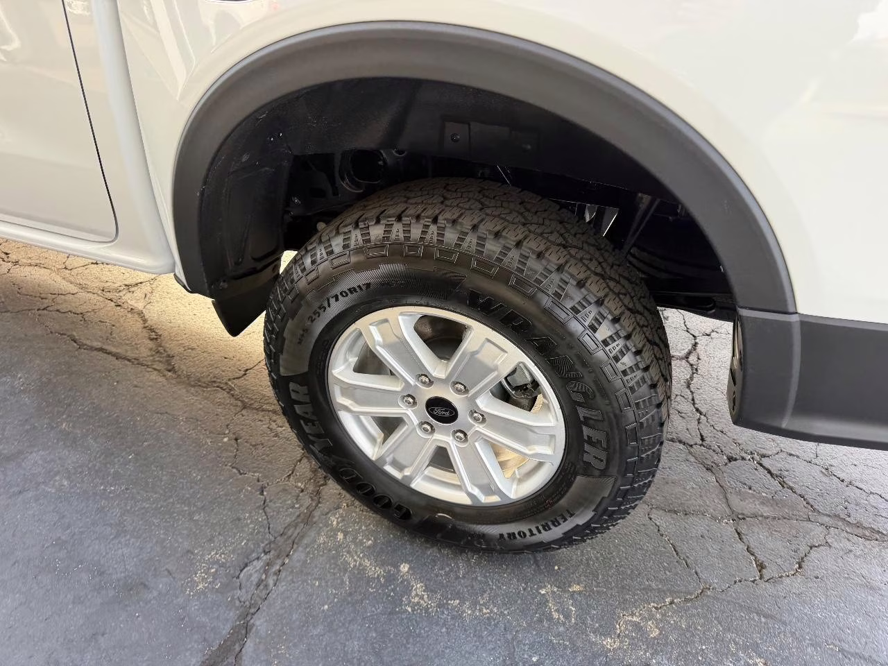 2025 Oxford White Ford Ranger XL 4X4 Truck