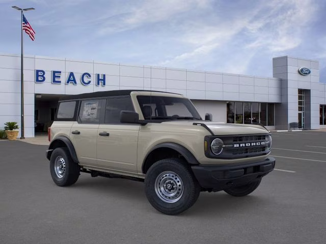 2025 Desert Sand Ford Bronco Base 4X4 SUV
