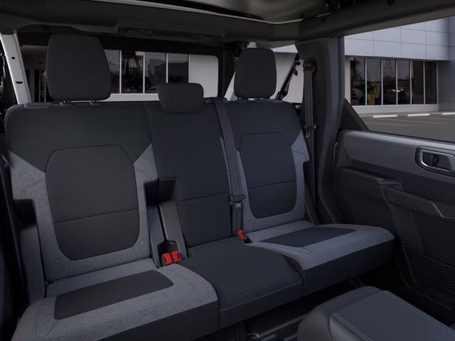 2025 Oxford White Ford Bronco Base 4X4 SUV