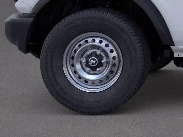 2025 Oxford White Ford Bronco Base 4X4 SUV