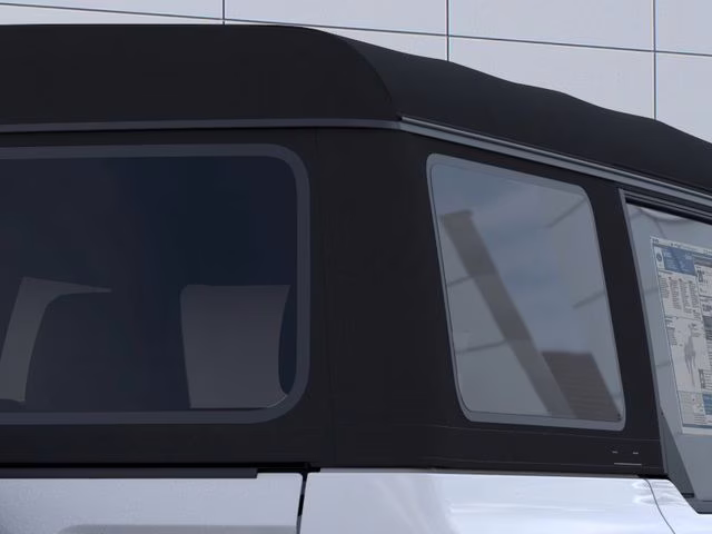 2025 Oxford White Ford Bronco Base 4X4 SUV