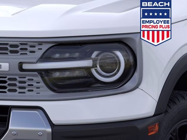 2026 Oxford White Ford Bronco Sport Badlands 4X4 SUV