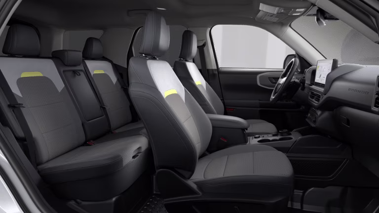 2026 Oxford White Ford Bronco Sport Badlands 4X4 SUV