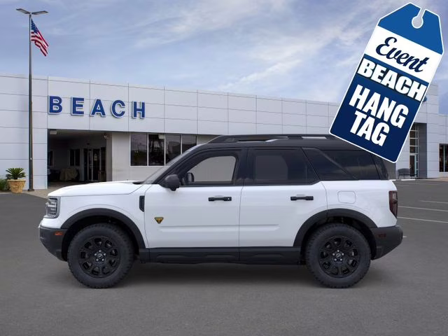 2026 Oxford White Ford Bronco Sport Badlands 4X4 SUV
