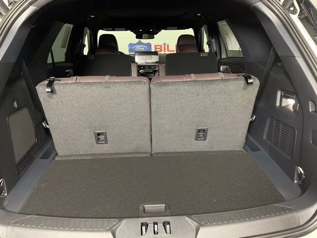 2026 White Metallic Ford Explorer Platinum RWD SUV