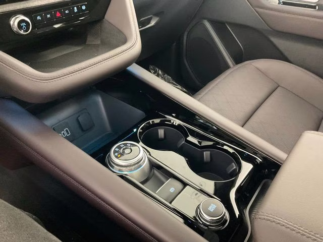 2026 White Metallic Ford Explorer Platinum RWD SUV