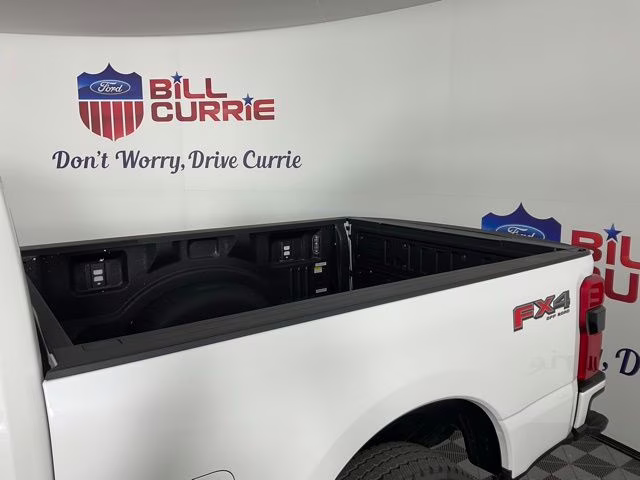 2026 White Metallic Ford Super Duty F-350 SRW Platinum 4X4 Truck