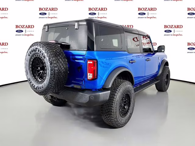 2025 Velocity Blue Metallic Ford Bronco Big Bend Bozard Built 4X4 SUV