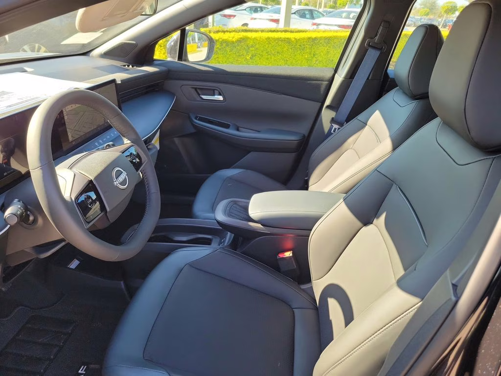 2026 Black Diamond Pearl Nissan LEAF SV+ FWD SUV