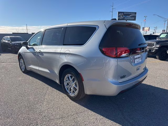 2026 Silver Mist Clearcoat Chrysler Voyager LX FWD Van