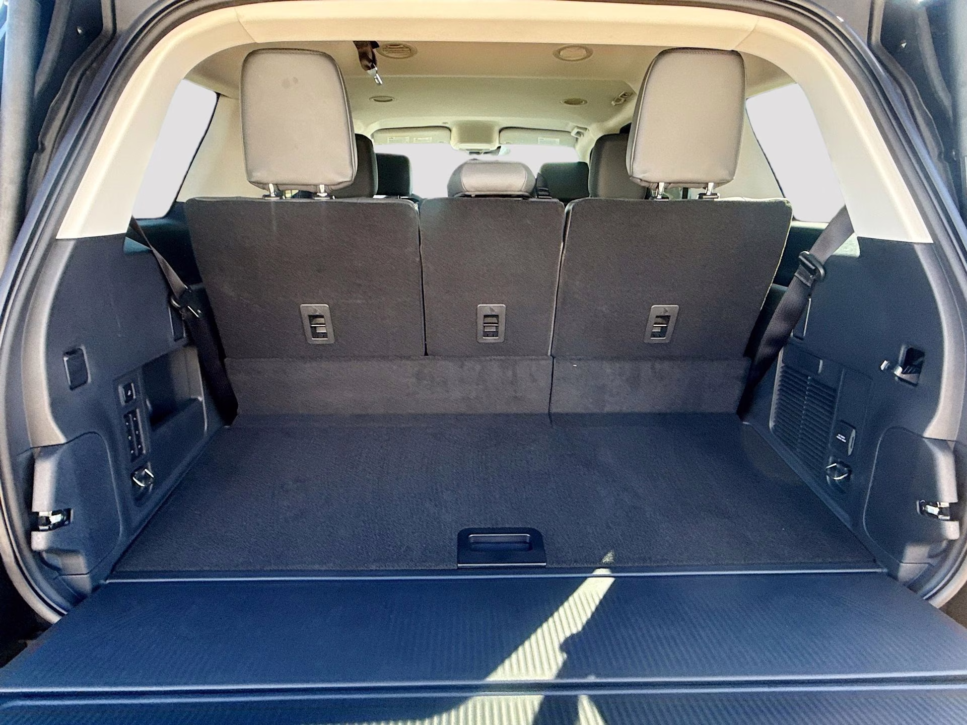 2026 Dark Matter Gray Metallic Ford Expedition Active RWD SUV