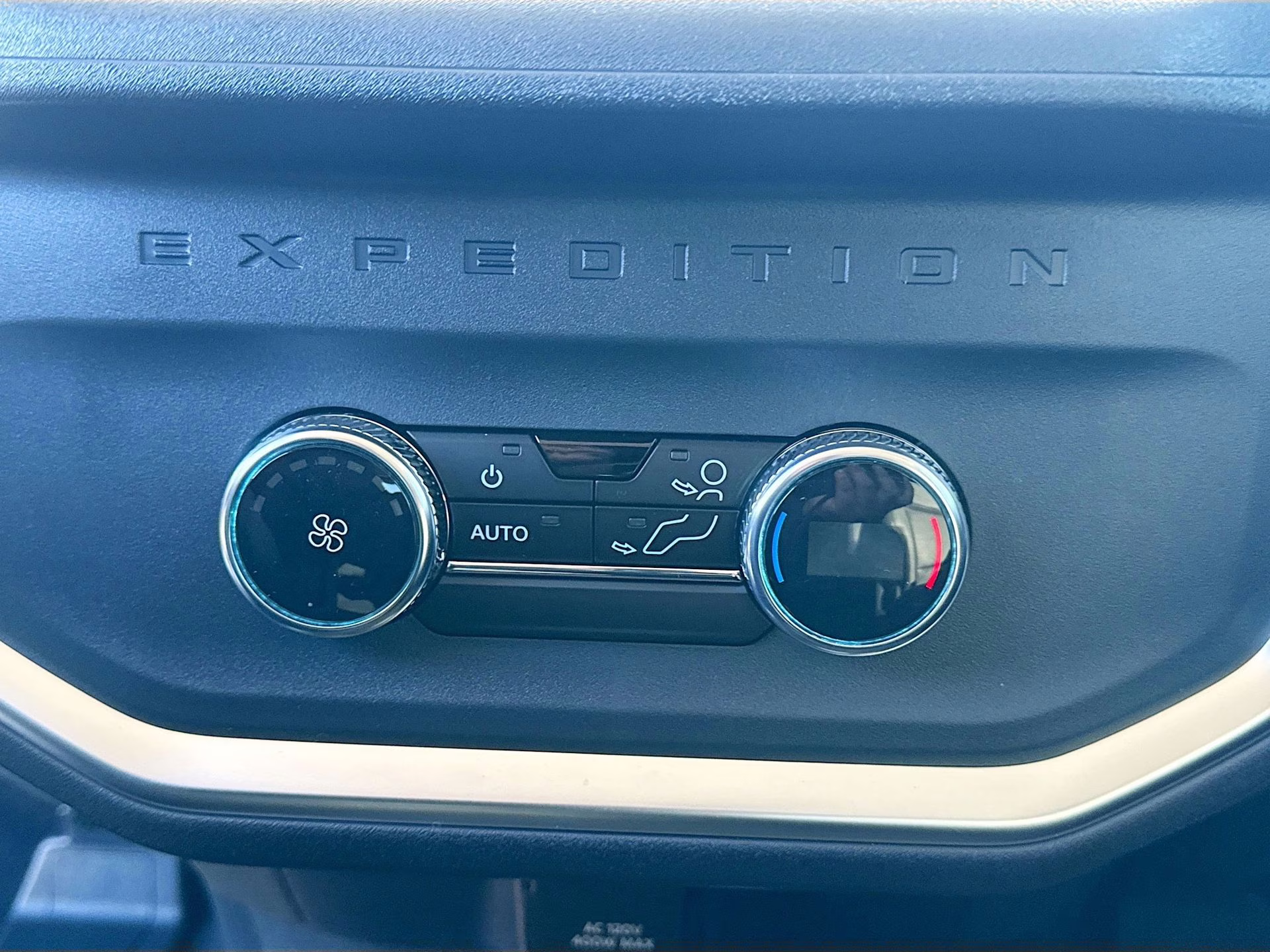 2026 Dark Matter Gray Metallic Ford Expedition Active RWD SUV