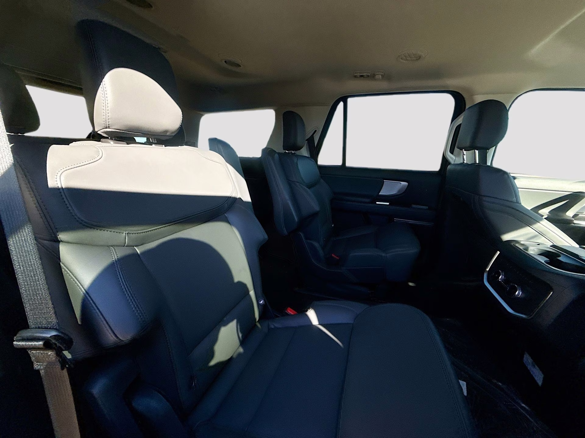 2026 Dark Matter Gray Metallic Ford Expedition Active RWD SUV