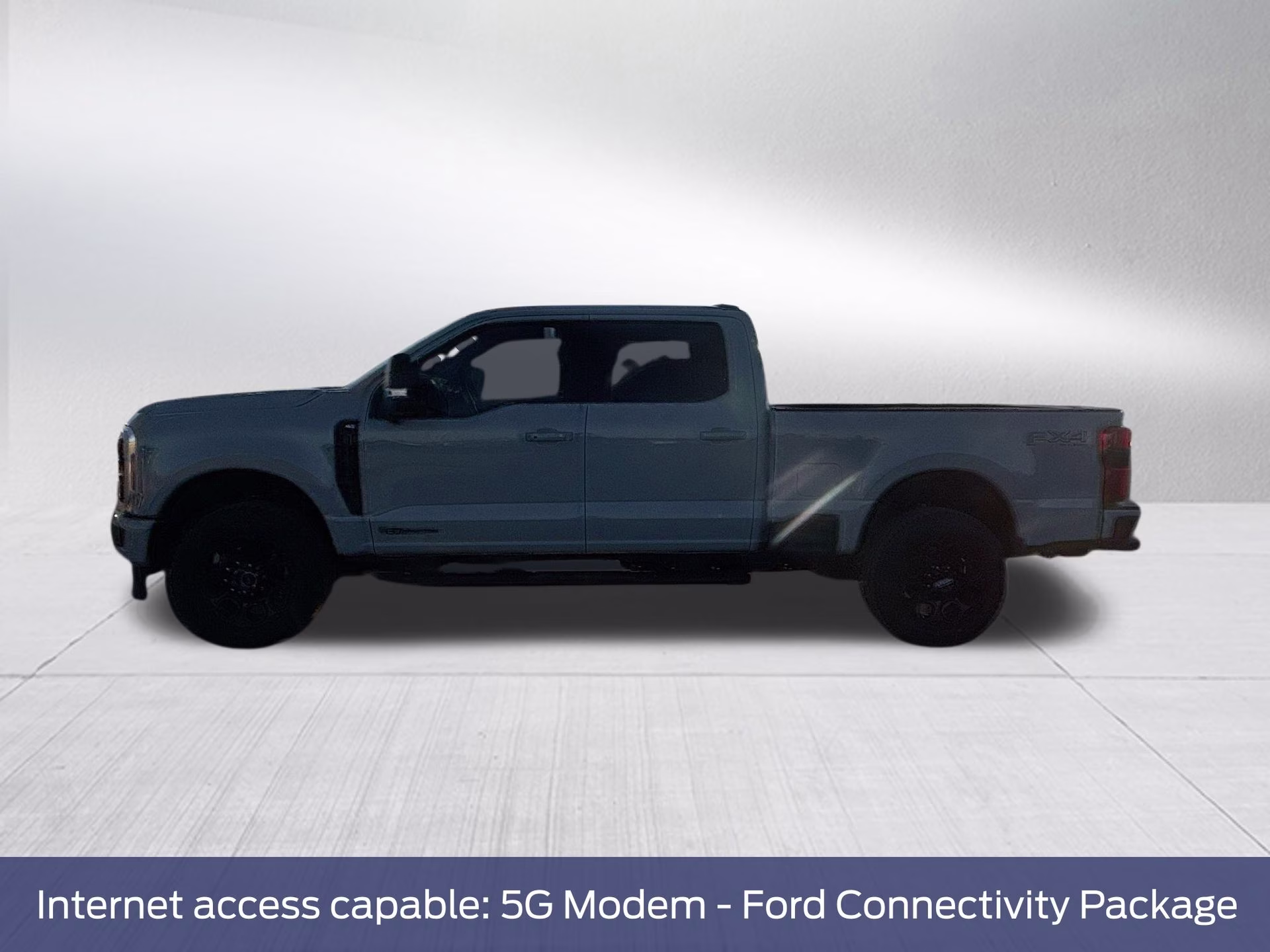 2026 Avalanche Ford Super Duty F-250 SRW XLT 4X4 Truck